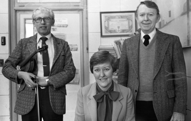 1984 Employees, Music 08