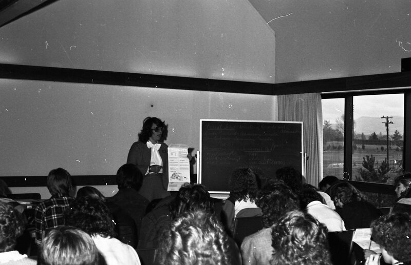 1982 New Student Orientation, Groups 05