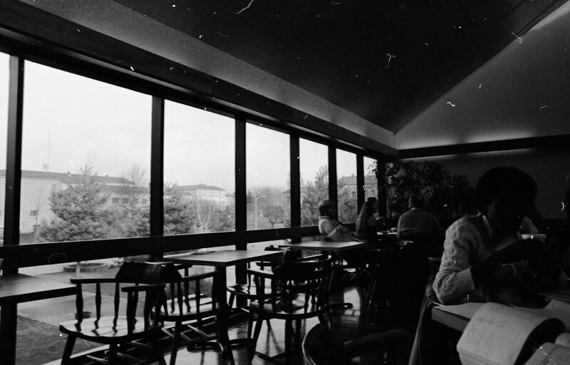 1983 Hoke Hall Cafeteria 05