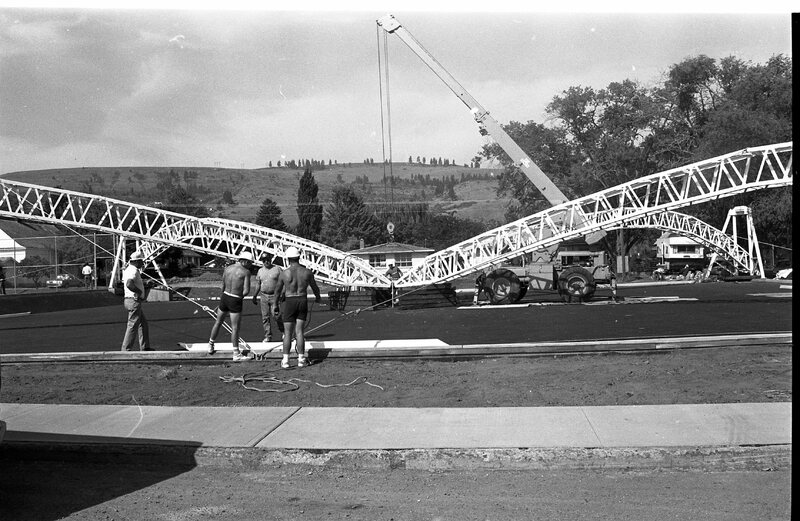 1988 Campus, Tennis Courts Construction 23