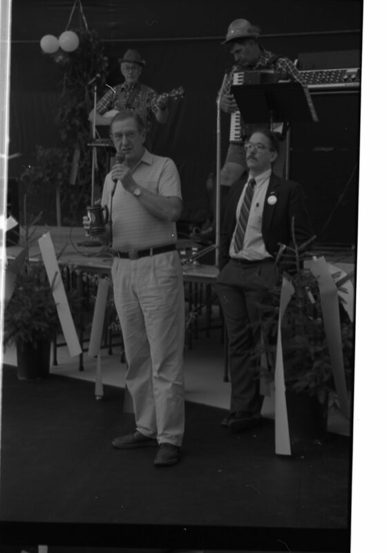 1989 Homecoming Officials 11