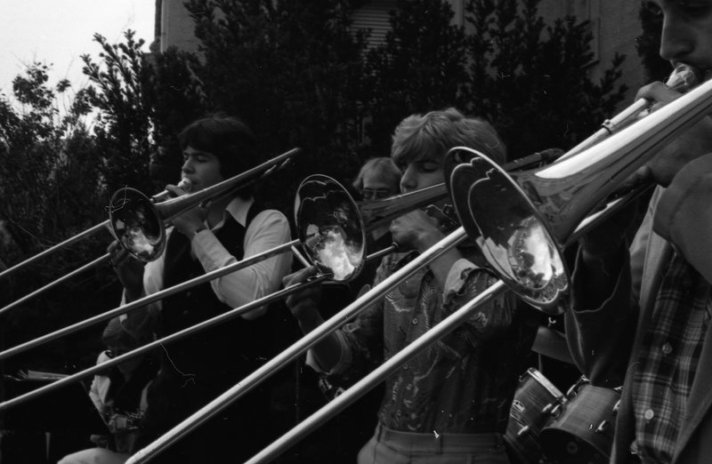 1980 Graduation, Band 07