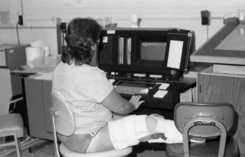 1984 Employee, Suz End 01