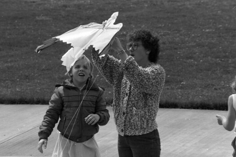 1985 Spring Festival, Kite Flying 05