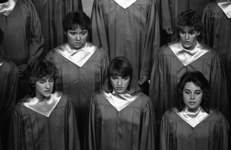 1985 May, Choir 04