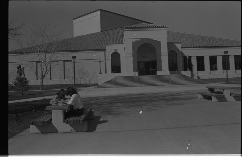 1990 Students, Outdoors 05