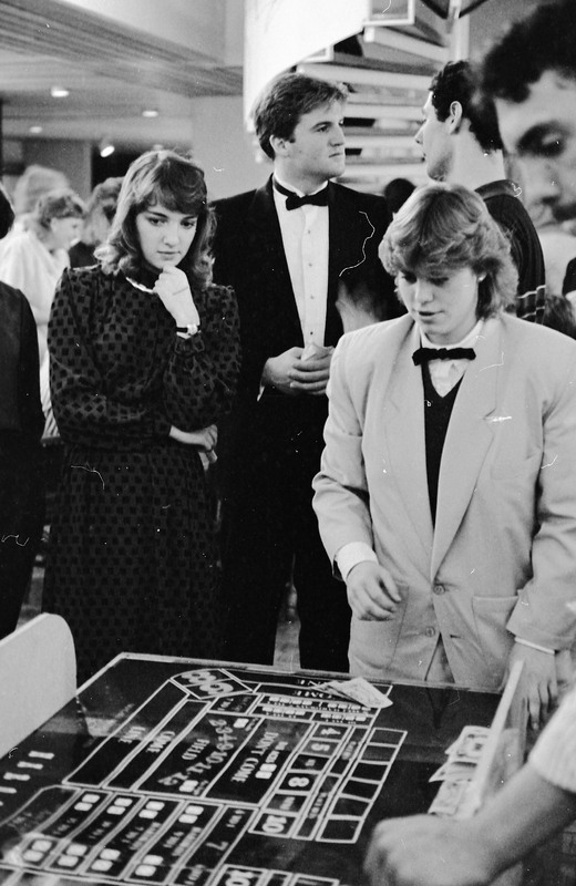 1986 Casino Night, Craps 02