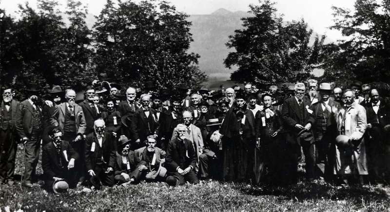1898 Oregon, Group