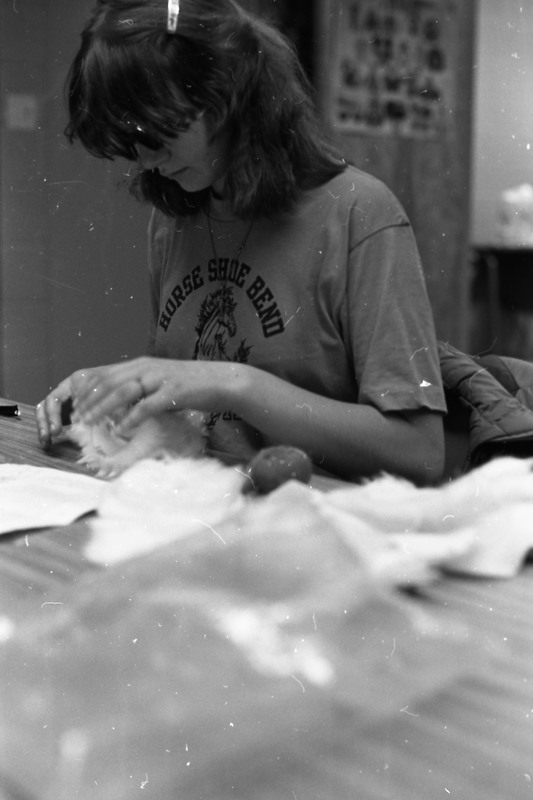 1981 Ackerman Elementary Sewing 07