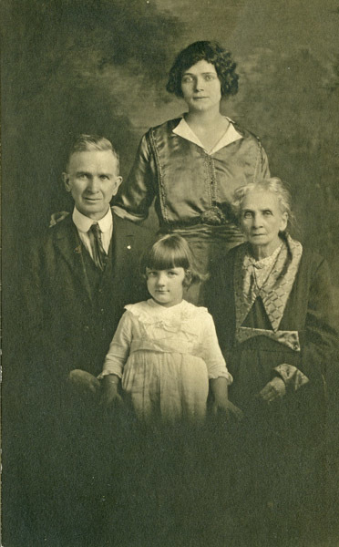 Portrait - Curtis Family