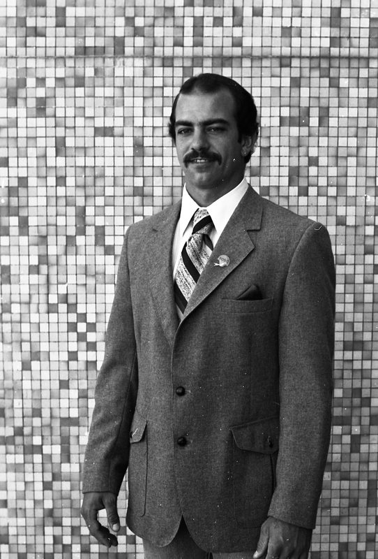 1982 Football Player, Portraits 047