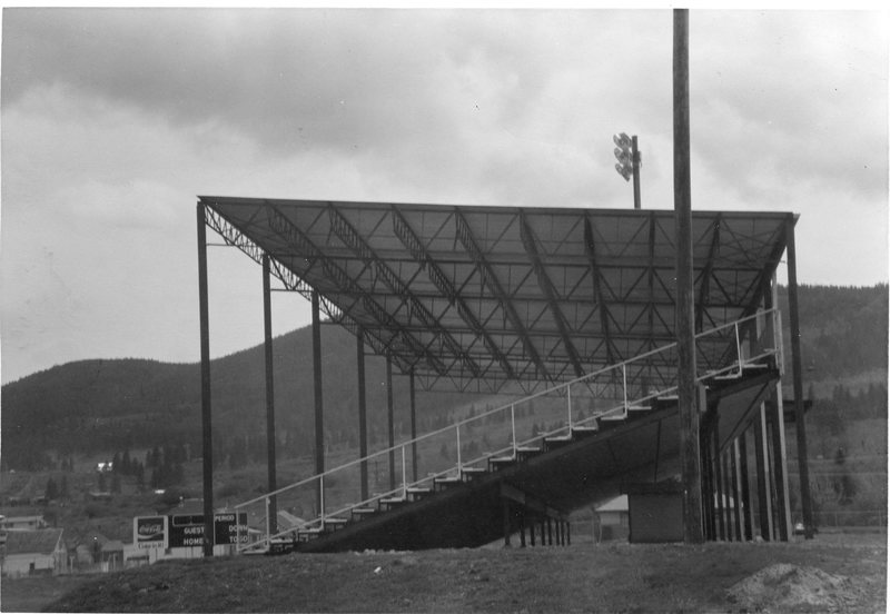 1984 Stadium Stands, Side 1-2