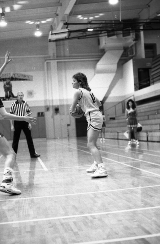 1988 Women's Basketball Action, Concordia at EOSC 15