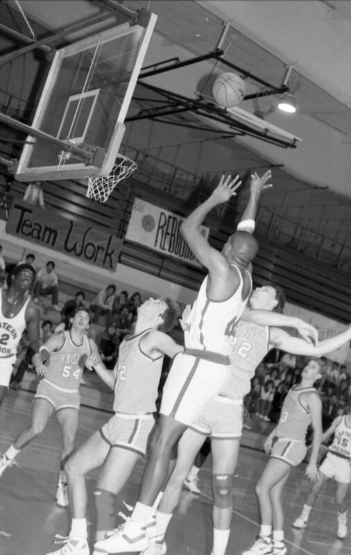 1988 Basketball Action, Knights at EOSC 08