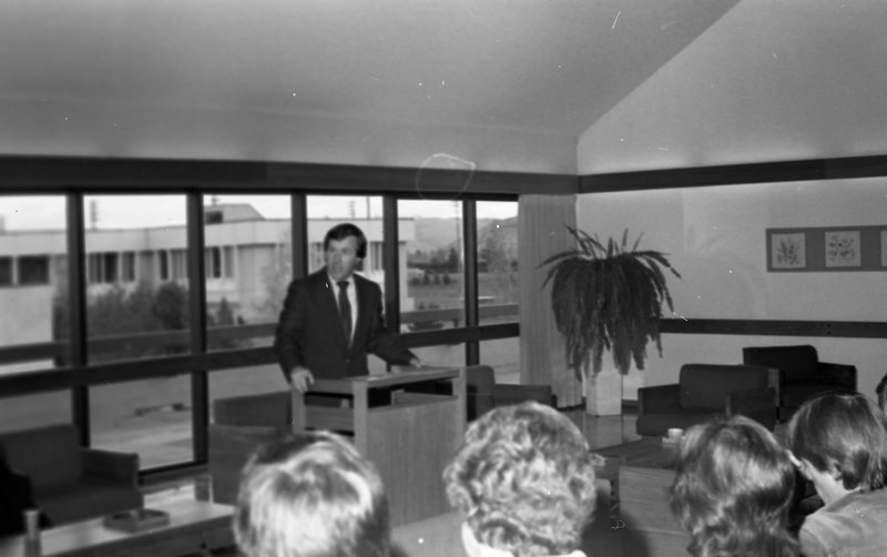 1982 Student Government, Guest Speaker 01