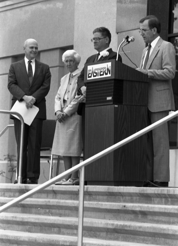 1990 Loso Hall Dedication 12