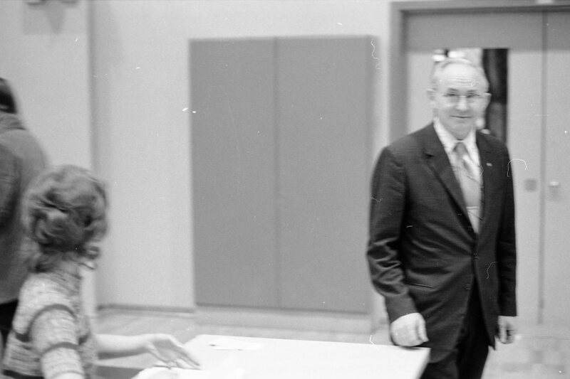 1972 Winter Registration Day 06