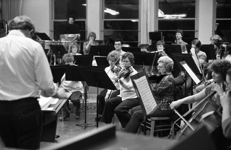 1981 Symphony Orchestra, Rehearsal 09