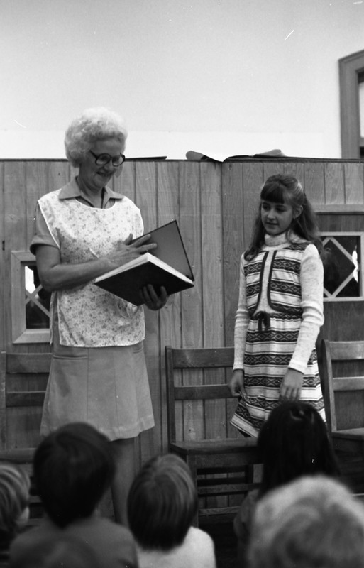 1981 Ackerman Elementary Presentation 02