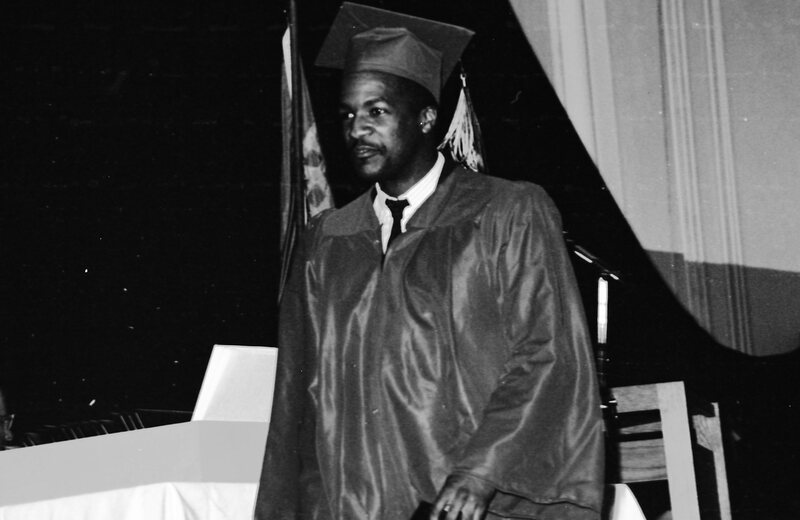 1986 Graduation 32