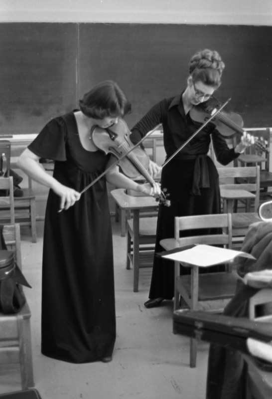 1977 Grande Ronde Symphony Orchestra 18