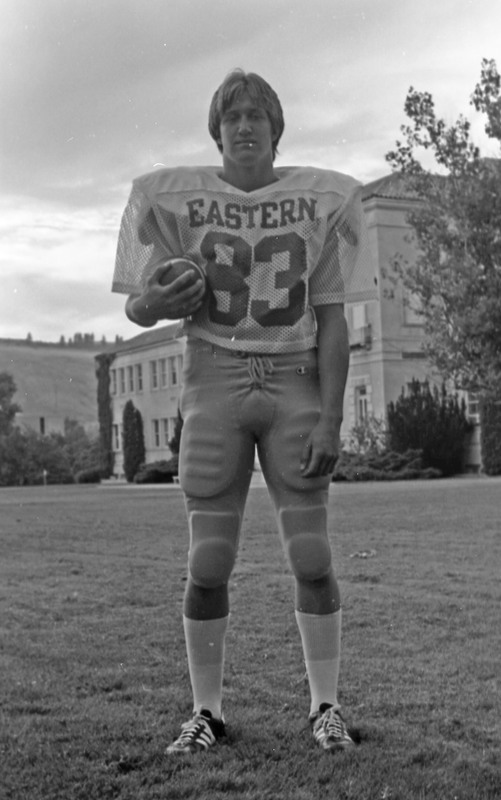 1984 Football Player, September Portraits 06