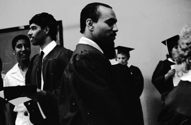 1986 Graduates 09