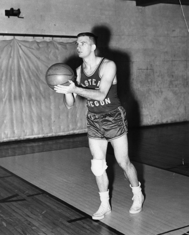 1954-55 Basketball Player 5