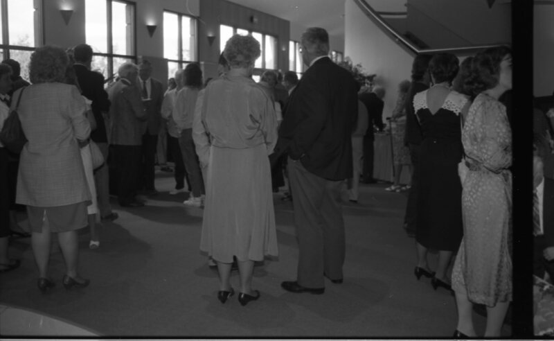 1990 Loso Hall Gallery Reception 15