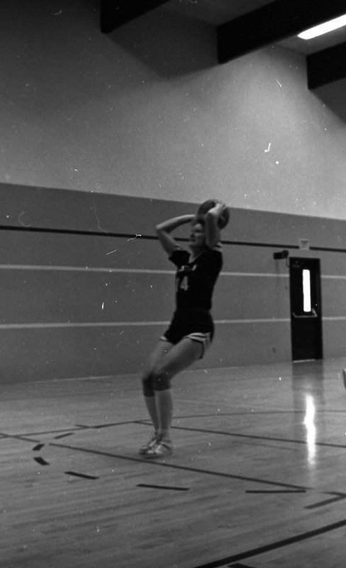 1981 Women's Basketball Action, Practice 21