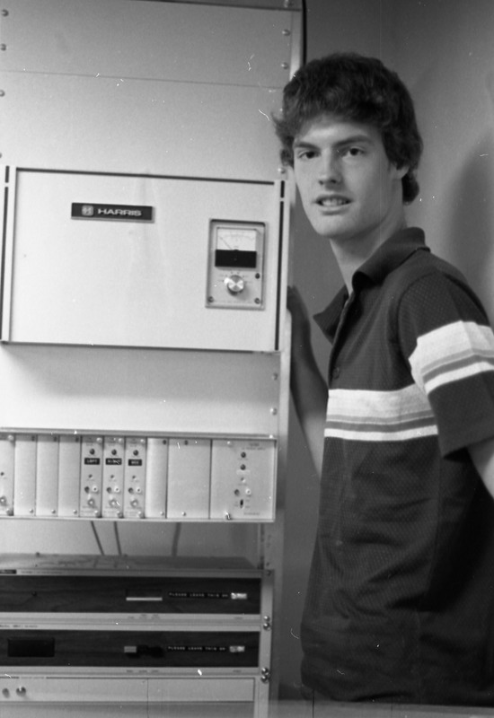 1981 Radio, Manager