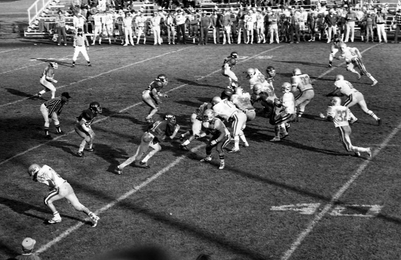 1985 Football Action 05