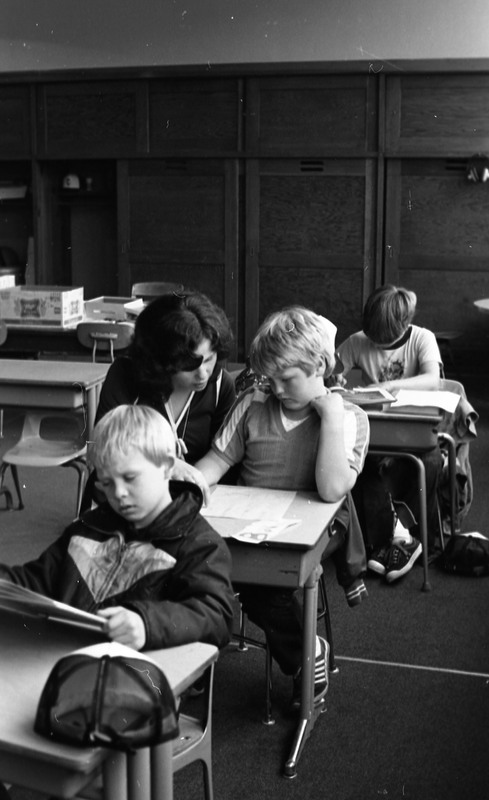 1981 Ackerman Elementary Classroom 19