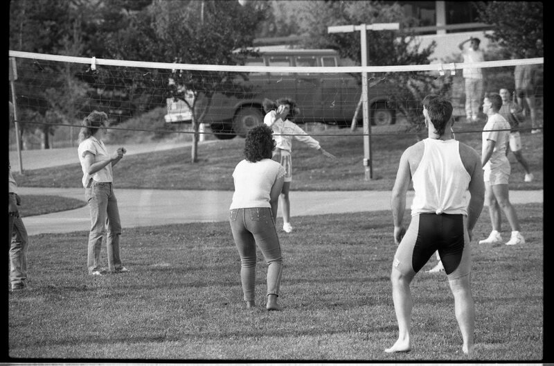 1988 Volleyball, New Students 19