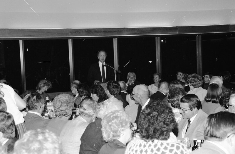 1986 Foundation Dinner for Bill Carey 10
