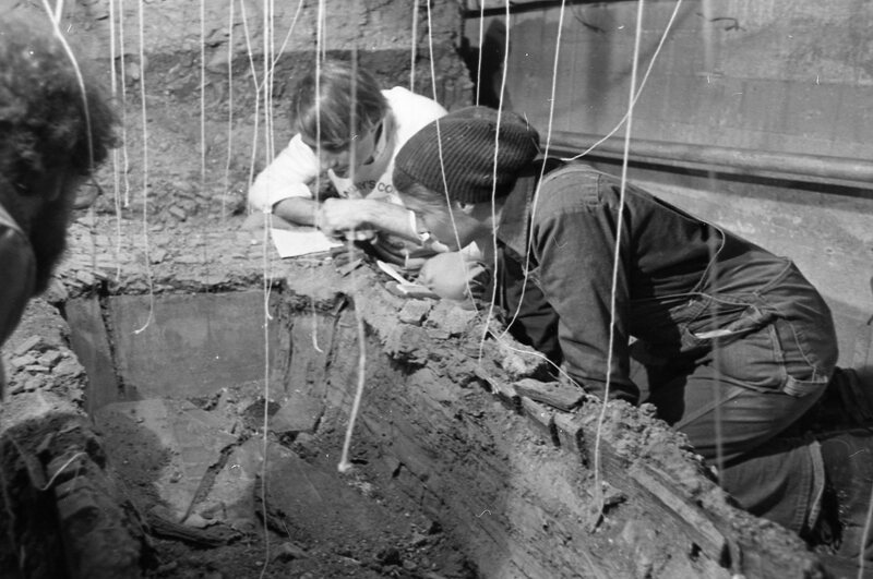 1979 Inlow Hall Grave 05