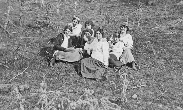 Reuter Group-Q, Women 3