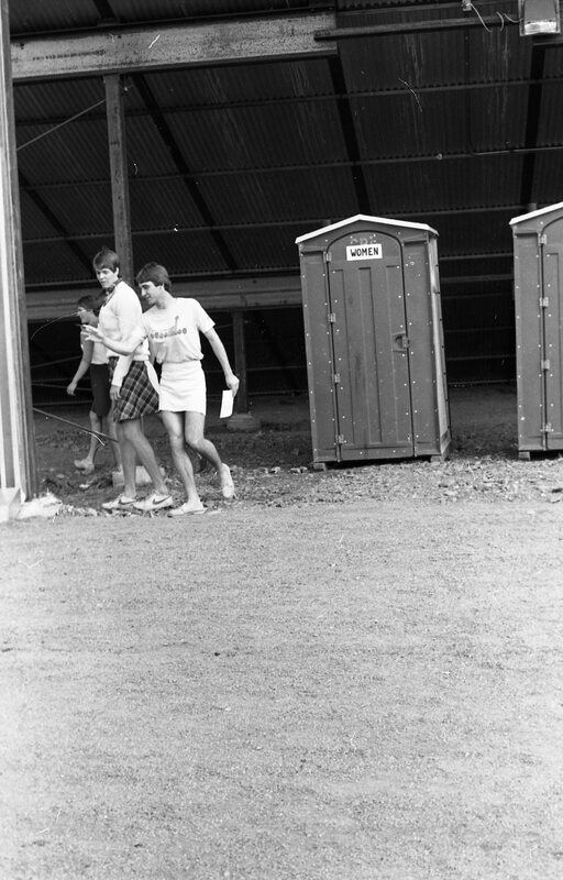 1984 Students, Gender Bending 04