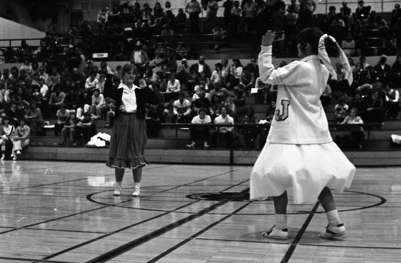 1982 High school Wapiti League Basketball Tournament,  Drill Team 04