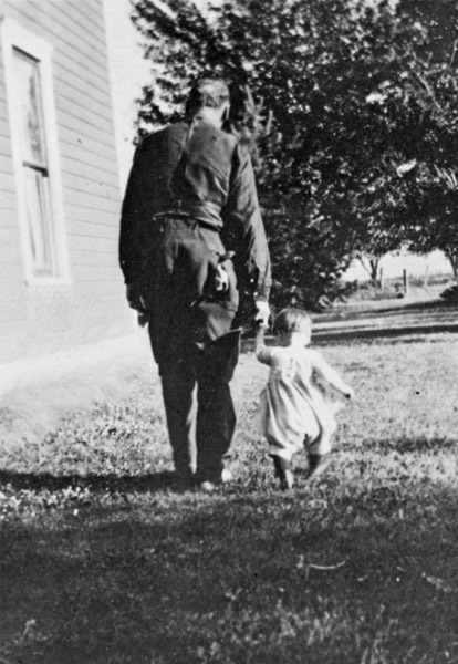 Elgin, Fred Hill &amp; Grandfather 1