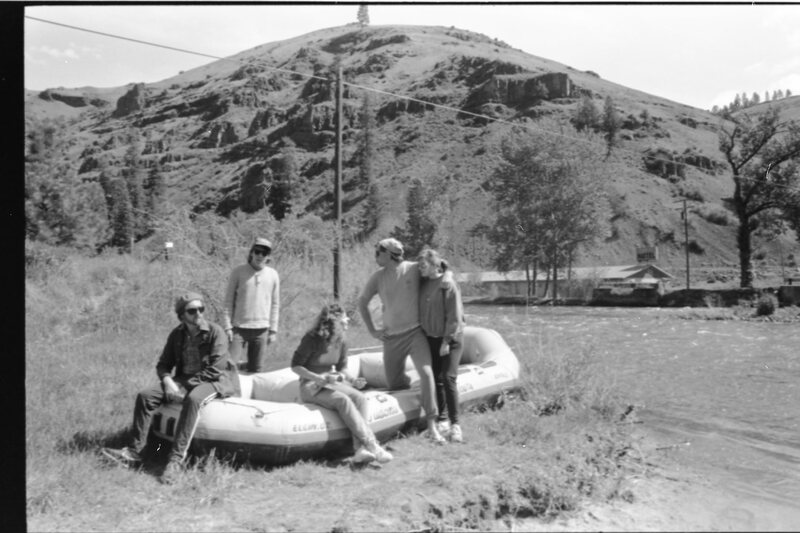 1989 Outdoor Program, Rafting 04