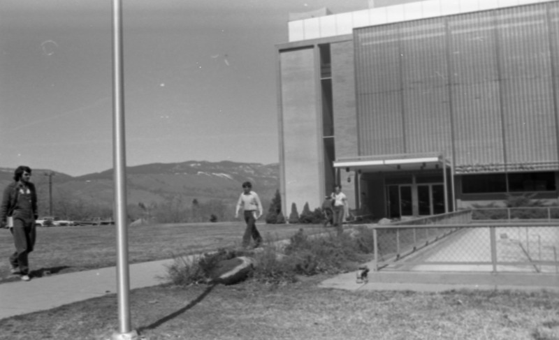 1976 Badgley Hall Entrance 1