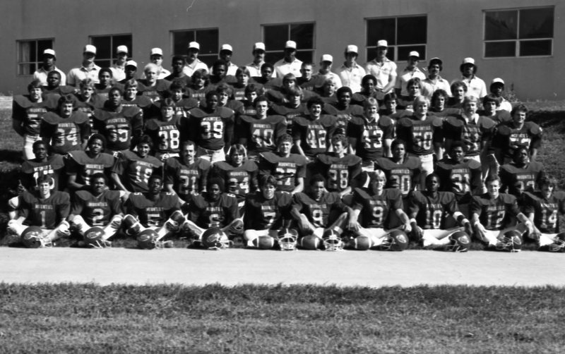 1981 Football Team 04