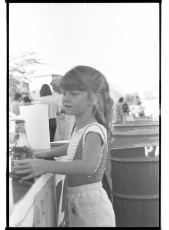 1989 Homecoming Booths, Food &amp; Drink 07