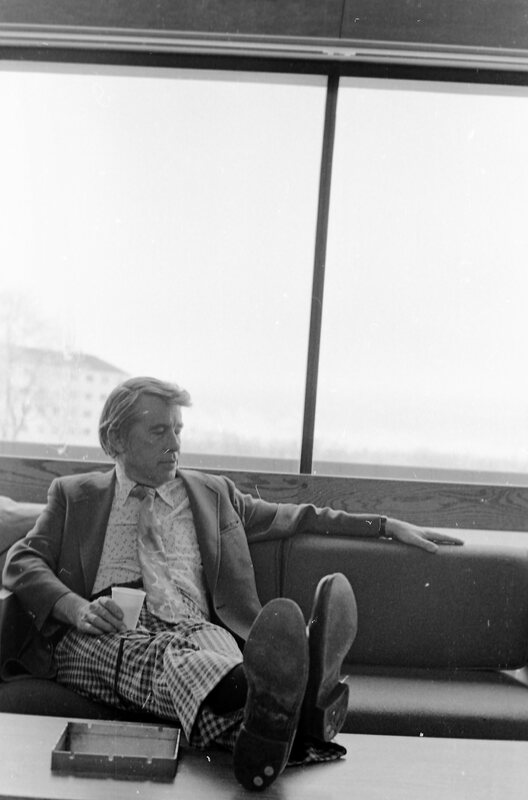 1974 Students, Discussion 12
