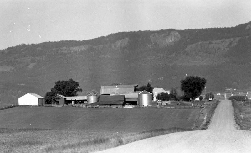 1982 Grande Ronde Valley, Farms 14