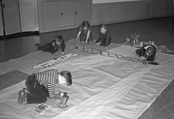 La Grande, Children Paint