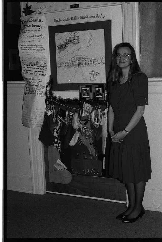 1990 Employees, Christmas Decorations 09