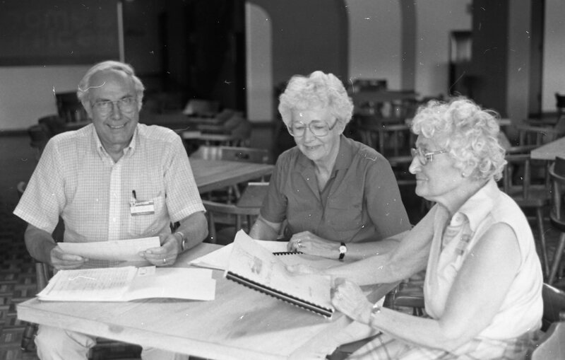 1984 Elderhostel Program, Genealogy 09