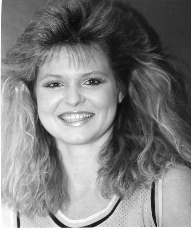 1988 Women's Basketball Player 2